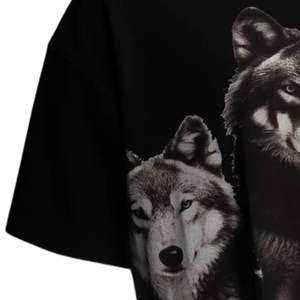 T-shirt graphique White Plains Wolves pour hommes et femmes, imprimé réaliste de pack de loups, en coton noir, streetwear - Product Image 6