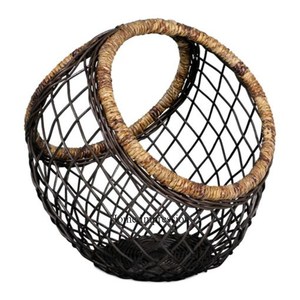 Elegant Black Powder Coated Metal Wire Rattan Gift Hampers <b>Basket</b> Latest Pattern Arrival <b>Bamboo</b> Material Wholesale Prices - Product Image 1