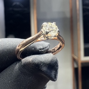 14K 18K Solid Gold Solitaire Bague en diamant naturel certifié IGI Bijoux faits à la main Bague de promesse pour femmes Cadeau Premium Inde VDS - Product Image 1