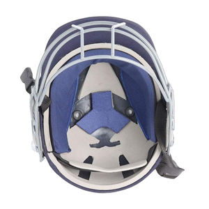 Casque de cricket pakistanais professionnel en fibre de titane réglable pour joueurs, design personnalisé, durable, léger et sécurisé - Product Image 3