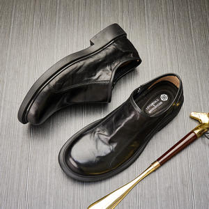 Chaussures brogues en daim souple avec bords perforés et semelle légère, chaussures décontractées pour hommes, chaussures tendance - Product Image 3