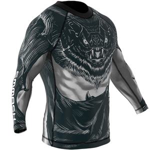 Ventes en gros de rashguards pour hommes XXL, impression sublimée personnalisée, respirant, manches longues, spandex pour la salle de sport, fabriqué en polyester 220g - Product Image 2