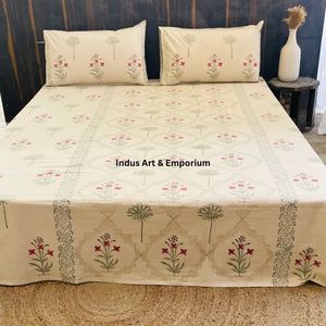 Juego de Sábanas Planas con Estampado Artesanal Sanganeri de la India, con Funda de Almohada, 300 Hilos, 100% Algodón, para Uso Hotelero - Product Image 3