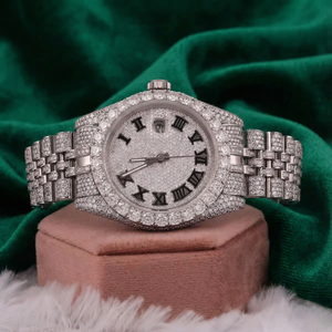 Montre de luxe entièrement sertie de moissanite VVS, lunette en acier inoxydable, cadran à chiffres romains, affichage de la date, saphir automatique, unisexe - Product Image 1