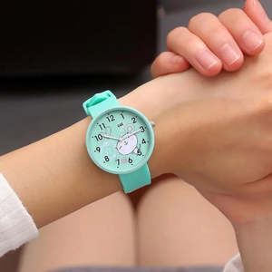 นาฬิกาควอทซ์ลายแมวน่ารักสำหรับทุกเพศมีสไตล์และน่ารัก - Product Image 3