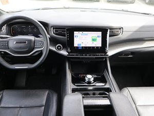 Jeep Wagoneer L Series II Twin Turbo RWD 2024 Usado en Buen Estado - Product Image 5