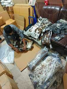 Veste coupe-vent élégante pour femme en cuir de vachette, boutons en cristal, imprimé vache naturel, doublure en tissu respirant, automne/hiver - Product Image 4