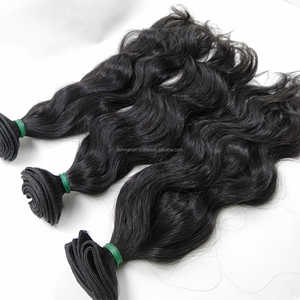 Extensiones de Cabello con Doble Trama, Sin Caída, Cabello Natural Indonesio, Ondulado Profundo, 100% Cabello Humano Remy, Cutícula Alineada, Calidad Superior - Product Image 4