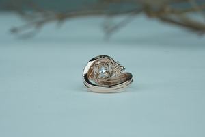 Luxury Lab Grown Diamond Ring Round Cut 2.06 Carat VS1 IGI SGL Certified <b>Gold</b> <b>Rose</b> <b>Gold</b> Silver Wholesale Bulk Supplier - Product Image 5