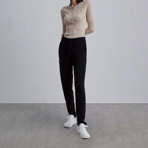 Vente à chaud de pantalons de survêtement pour femmes vêtements de fitness décontractés OEM pantalon d'entraînement avec impression de logo sur mesure respirant léger - Product Image 4