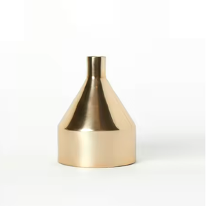 Vase à fleurs décoratif royal en métal Pots à fleurs dorés brillants de qualité supérieure pour la maison, les hôtels et la décoration de mariage - Product Image 1