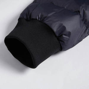 Chaqueta acolchada de invierno reversible impermeable a prueba de viento con retazos de camuflaje burbuja con cremallera y logotipo impreso de diseño personalizado para hombre - Product Image 5