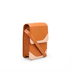 P97525 Moutarde Cross Body Sac à cosmétiques Étui élégant - Product Image 2