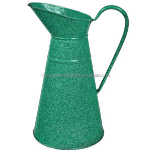 Pichet en métal avec finition en fer galvanisé Prix personnalisé avec poignée Parfait pour la décoration de la maison et de la table - Product Image 1