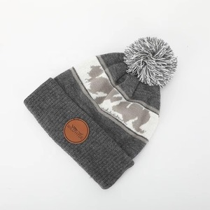 Usine OEM de bonnets tricotés, logo personnalisé, impression en relief en acrylique chaud, unisexe, décontracté, mode d'hiver, streetwear, fabricant fournisseur - Product Image 1