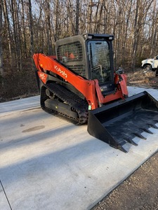 Cargadora de dirección deslizante Kubota 2023, motor Cummins, tipo oruga, buena máquina de trabajo con bomba de rodamiento de núcleo PLC - Product Image 5
