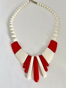 Collar colgante de resina colorido hecho a mano para mujer - Product Image 5