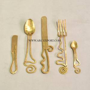 ชุดเครื่องใช้บนโต๊ะอาหารสำหรับโต๊ะของรีสอร์ทและคาเฟ่เครื่องใช้บนโต๊ะอาหารทำจากสแตนเลสขัดเงาวัสดุหรูหราดีไซน์หรูหรา - Product Image 3