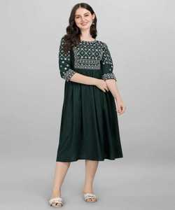 Nouveau Look Tendance Vêtements de Bureau Georgette Imprimé Crêpe Filles Indiennes Porter Prêt à Porter Pas Cher Bas Prix En Gros Surat Apparel - Product Image 1