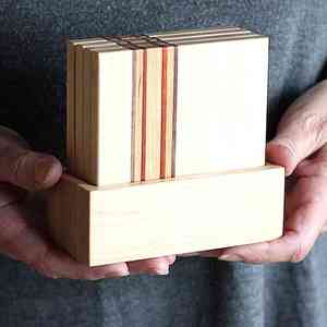 Nuevo aspecto con precio razonable Posavasos bordados hechos a mano Madera de nogal Diseño personalizado Exportador indio con calidad superior - Product Image 4