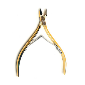 Cortaúñas Profesional de Acero Inoxidable Color Dorado, Duradero, para Cuidado Personal, con Cuchilla Curva para Pedicura y Manicura - Product Image 1