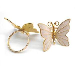 Porte-serviettes décoratif en dentelle de papillon, parfait pour la décoration de la maison, les cadeaux et l'arrangement élégant de la table, vente en gros en provenance d'Inde - Product Image 2