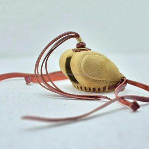 Capuche en cuir de fauconnerie de haute qualité style qatri Capuche de qualité supérieure Eagles Équipement de fauconnerie - Product Image 5