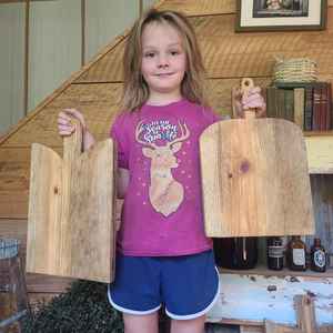 Tabla de cortar de madera y plato para servir: sostenible y duradero - Product Image 2