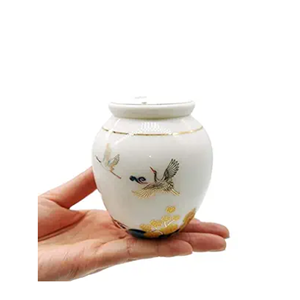 Urnes de crémation adultes faites à la main en métal de conception moderne pour la forme et la taille adaptées aux besoins du client de cendres humaines disponibles - Product Image 5