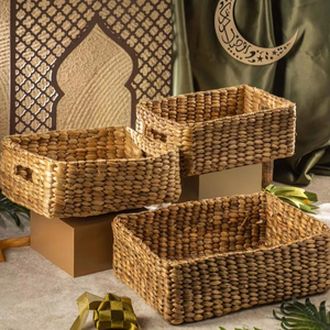 Cesta Decorativa de Jacinto de Agua Tejida, Cesta de Almacenamiento Ramanda para Regalos - Product Image 1