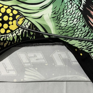 Meilleur prix pour hommes de haute qualité personnalisé Rash Guard élégant nouveauté impression par sublimation - Product Image 6