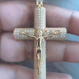 Pendentif Croix en Moissanite Diamant 925, Style Hip Hop - Product Image 1