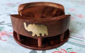 Ensemble de 6 dessous-de-verre ronds de luxe faits à la main, écologiques, en bois, avec support de table de 300 mm de diamètre pour tasses à thé - Product Image 5