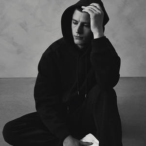 Vente en gros de sweats à capuche pour hommes personnalisables pour l'hiver, capuche réglable, design brodé avec appliqué, coupe-vent, mélange polyester/coton - Product Image 3