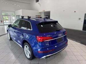 2022 Audi Q5 55 S สายพรีเมี่ยม