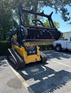 Envío Gratuito, Máquina Forestal John D 333P, Minicargadora de Orugas con Accesorio Triturador Forestal, Certificación CE y EPA - Product Image 3