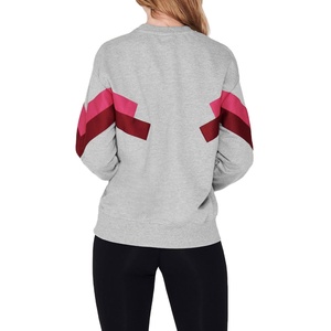 Dernier modèle de sweat-shirt pour femmes en tissu doux Logo personnalisé Sweatshirts unis à manches longues vierges pour femmes - Product Image 3