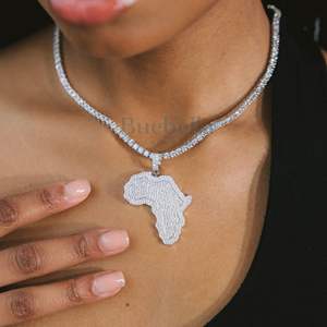 Vente en gros Argent Sterling 925 VVS Moissanite Diamant Glacé Carte de l'Afrique Pendentif pour Femmes Style Hip Hop Bijoux Plaqué Or Blanc - Product Image 2