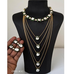 Collier en perles Kundan multicouche classique et tendance, conçu pour les femmes et les filles, pour les mariages et les fiançailles - Product Image 1