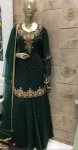 NUEVO INDIO/PAKISTANI BONITO BORDADO TRABAJO EN KURTA, LEHENGA CON VESTIDO DUPATTA PARA Fiesta-desgaste-vestido para Fiesta/Boda = 2023 - Product Image 2