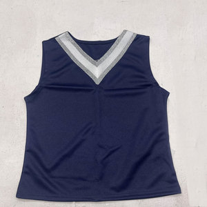 Haut de sport Cheer Shell en tissu extensible léger, coupe confortable pour l'entraînement et la performance en équipe - Product Image 1