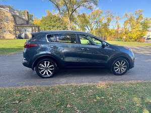 KIA SPORTAGE EX 2017 d'occasion, conduite à gauche/droite - Product Image 2