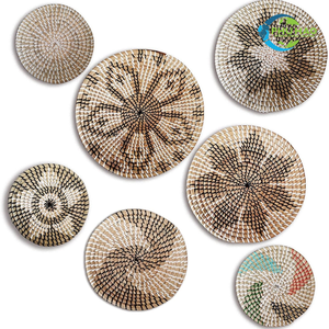 Paille naturelle de haute qualité tissée à la main décoration de panier suspendu du Vietnam personnalisation de la décoration intérieure durable - Product Image 2