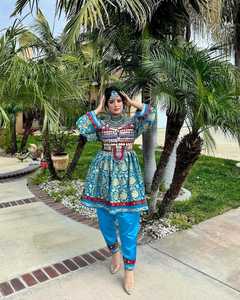 Original Hot Selling High Quality Afghan Kuchi Dress with Lower Price Custom Size Wholesale <b>Velvet</b> <b>Fabric</b> Afghani Dress OEM - Product Image 3