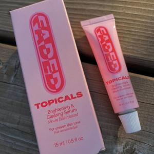 Suero Tópico al por Mayor para la Hiperpigmentación y Eliminación de Manchas Oscuras |   Suero Aclarante y Despigmentante de Marca Privada - Product Image 5