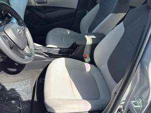 Toyota Corolla LE 2022 - Product Image 2