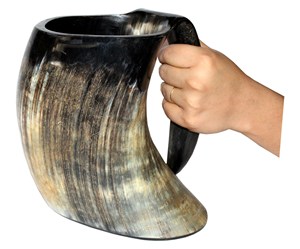 Tazas de cuerno para beber hechas a medida con grabados temáticos vikingos ideales para reventa por Viking Supply Stores - Product Image 4
