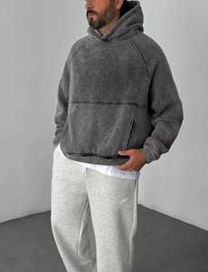 Sudadera con Capucha Personalizada de Estilo Pesado con Bordes Dobladitos, Estampado Desgastado, Corte Rudo, Estilo Retro, Parches, Ropa Urbana para Hombre - Product Image 3