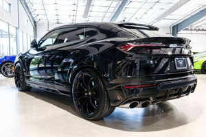 Ghini Urus d'occasion, modèle standard 2024 2025 - Product Image 5