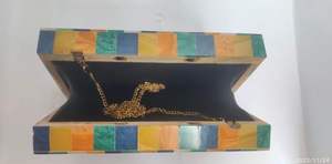 Bolso de mano acrílico Súper elegante, monedero de resina de aspecto de madera, bolso de mano de resina y monedero para mujer, moda con cadena larga de Metal - Product Image 5